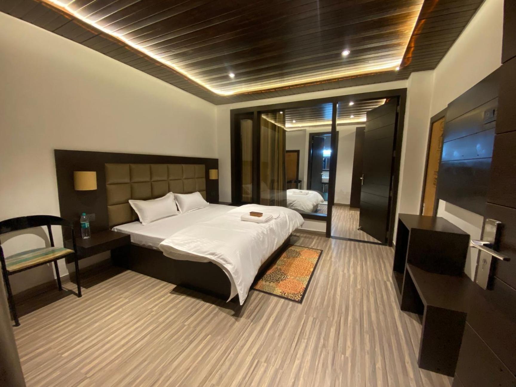Mount View - A Luxurious Stay Bhowali Nainital Exterior photo